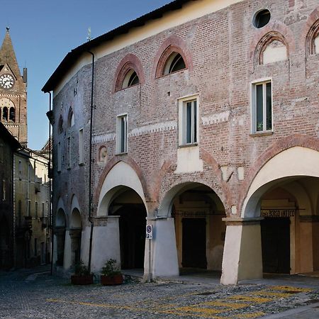 アヴィリアーナ Casa Conte Rossoホステル エクステリア 写真
