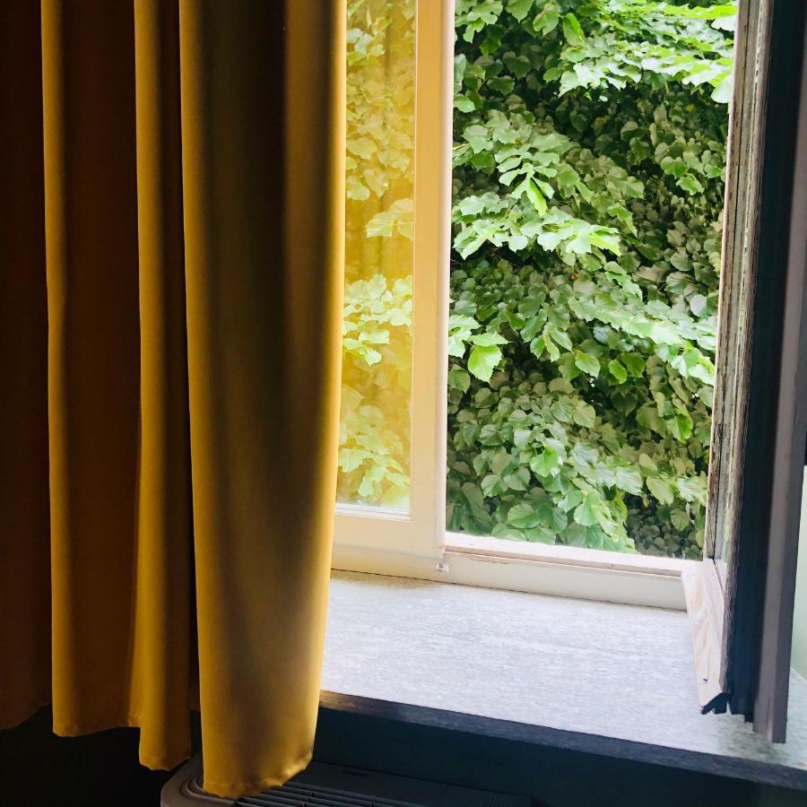 アヴィリアーナ Casa Conte Rossoホステル エクステリア 写真