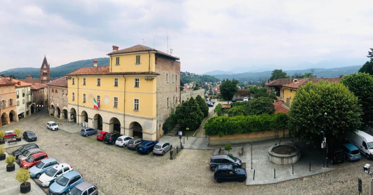 アヴィリアーナ Casa Conte Rossoホステル エクステリア 写真